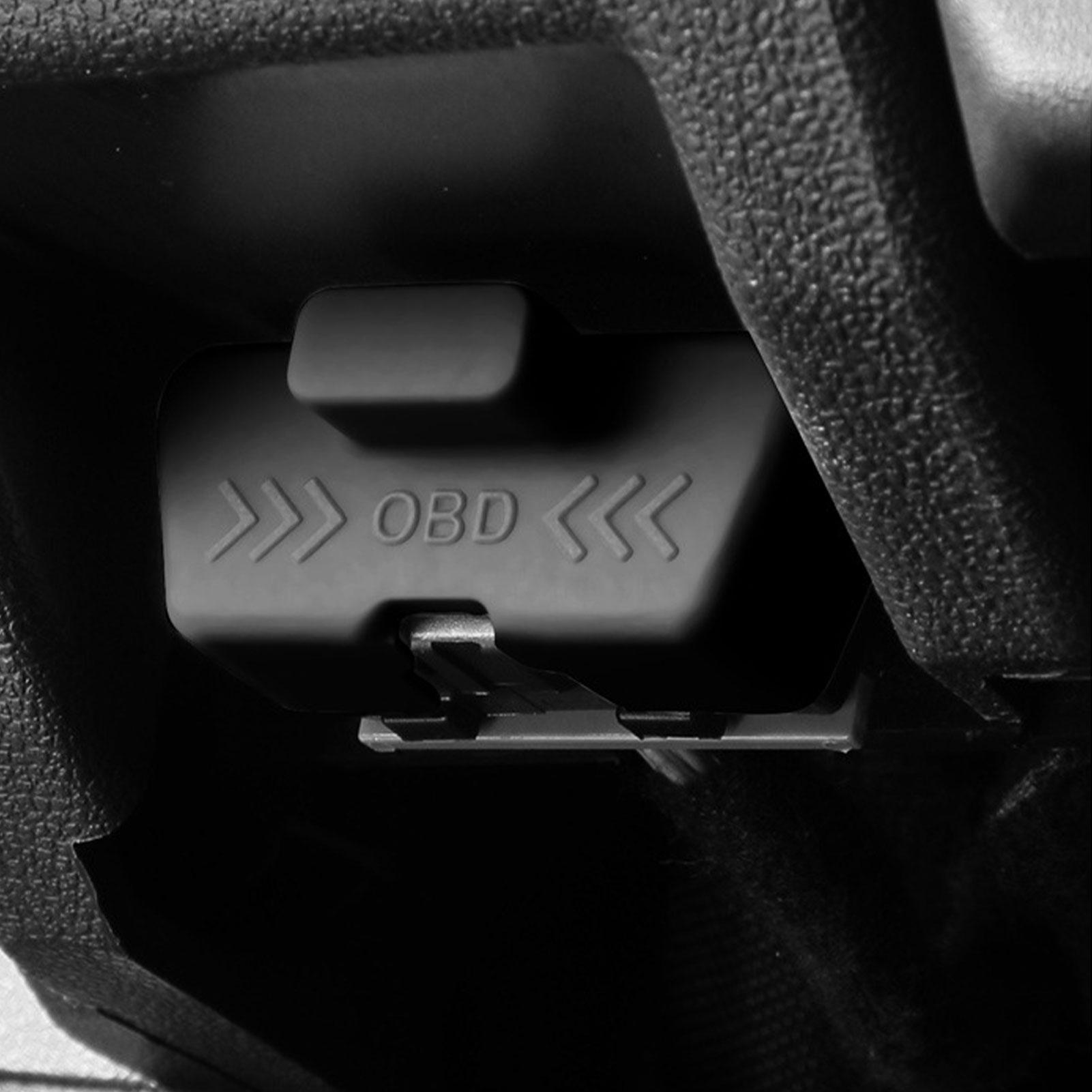 غطاء من السيليكون لمنفذ OBD لل - مراجعة Men Accessories H&M وسعره